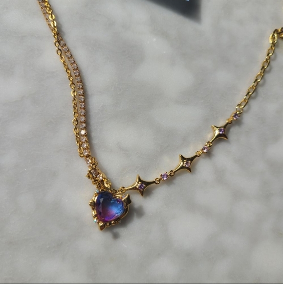 18K Gold Plated Heart Necklace - Picture 3 of 5